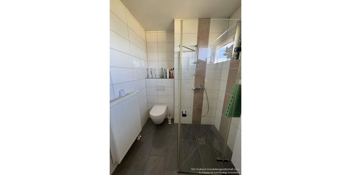 Bungalow Pforzheim Nordweststadt - 3 Zimmer, 82 m&sup2;, 389.000&euro; | Angebot:25775174