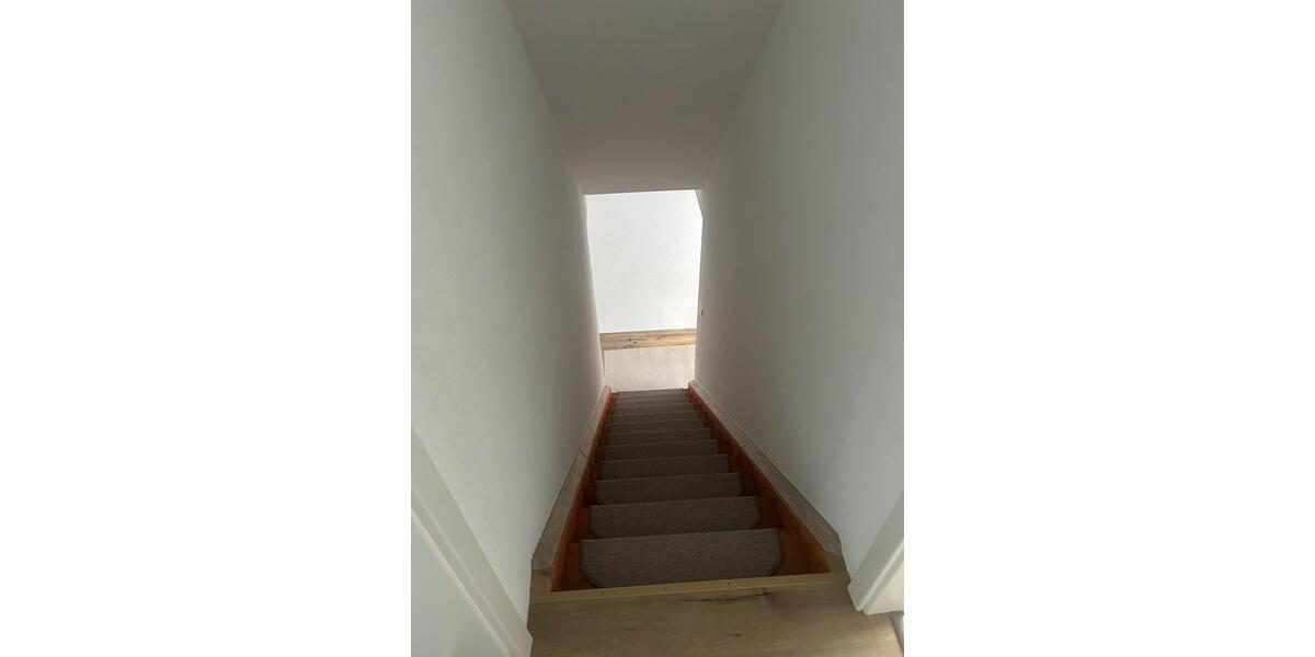 Reihenhaus Pforzheim Eutingen - 4 Zimmer, 100 m&sup2;, 329.000&euro; | Angebot:27267538