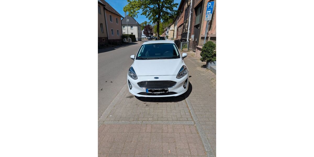 Ford Fiesta 98.000 km 8.190 &euro; Pfinztal 76327