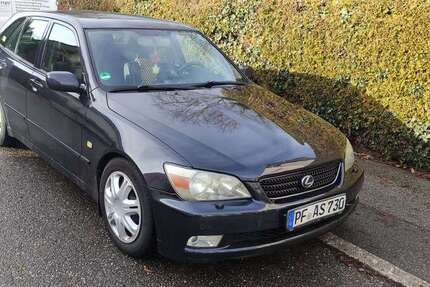 Lexus IS 200 284.563 km 4.250 &euro; Pforzheim 75173