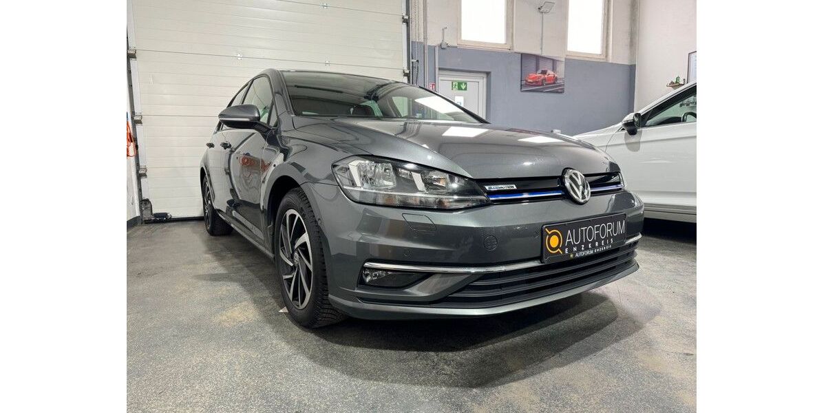 VW Golf 125.000 km 15.990 &euro; Knittlingen 75438