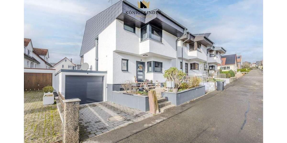 Komplett kernsaniertes REH als außergewöhnliches Split-Level-Architektenhaus in ruhiger Ortsrandlage 7 zimmer