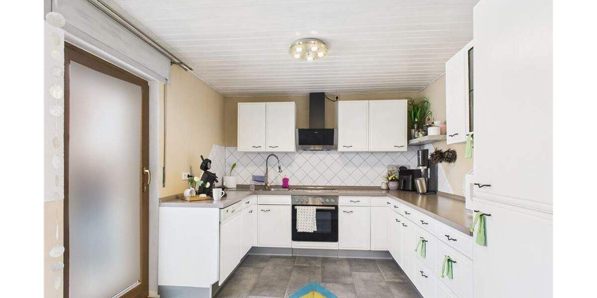 Doppelhaushälfte Stutensee Spöck - 9 Zimmer, 274 m&sup2;, 719.000&euro; | Angebot:25678581