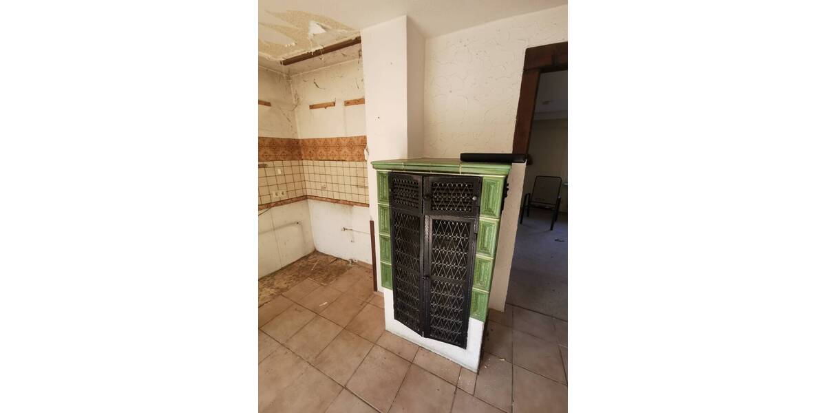 Mehrfamilienhaus, Wohnhaus Pforzheim Nordstadt - 4 Zimmer, 95 m&sup2;, 149.000&euro; | Angebot:26476203