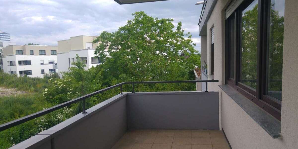 Etagenwohnung Leonberg - 1.5 Zimmer, 50 m&sup2;, 760&euro; | Angebot:26901624