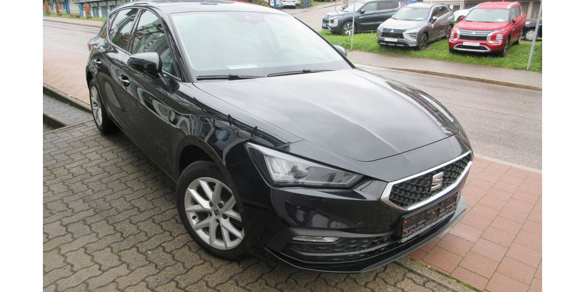 Seat Leon 88.500 km 15.300 € Niefern-Öschelbronn 75223