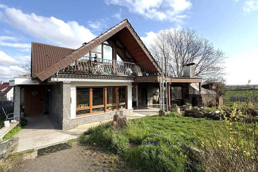 Haus zum Kaufen in Güglingen 489.000 € 210 m²