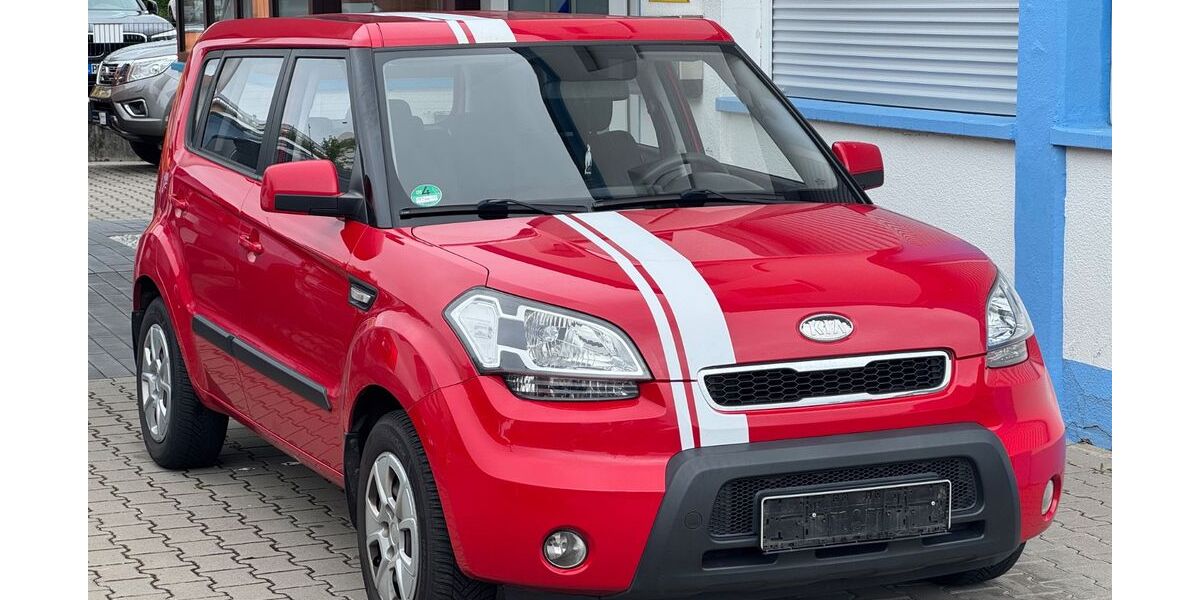 Kia Soul 158.000 km 1.890 &euro; pforzheim 75181