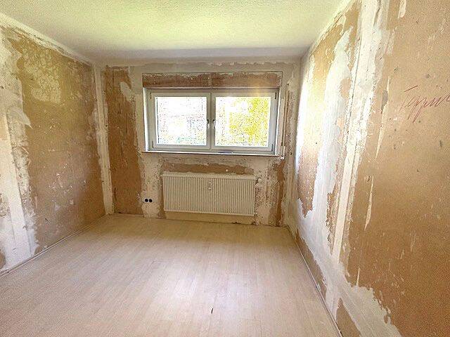 Etagenwohnung Engelsbrand Grunbach - 4 Zimmer, 95 m&sup2;, 850&euro; | Angebot:26289997