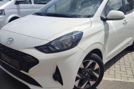 Hyundai i10 16.414 km 13.797 &euro; Birkenfeld 75217