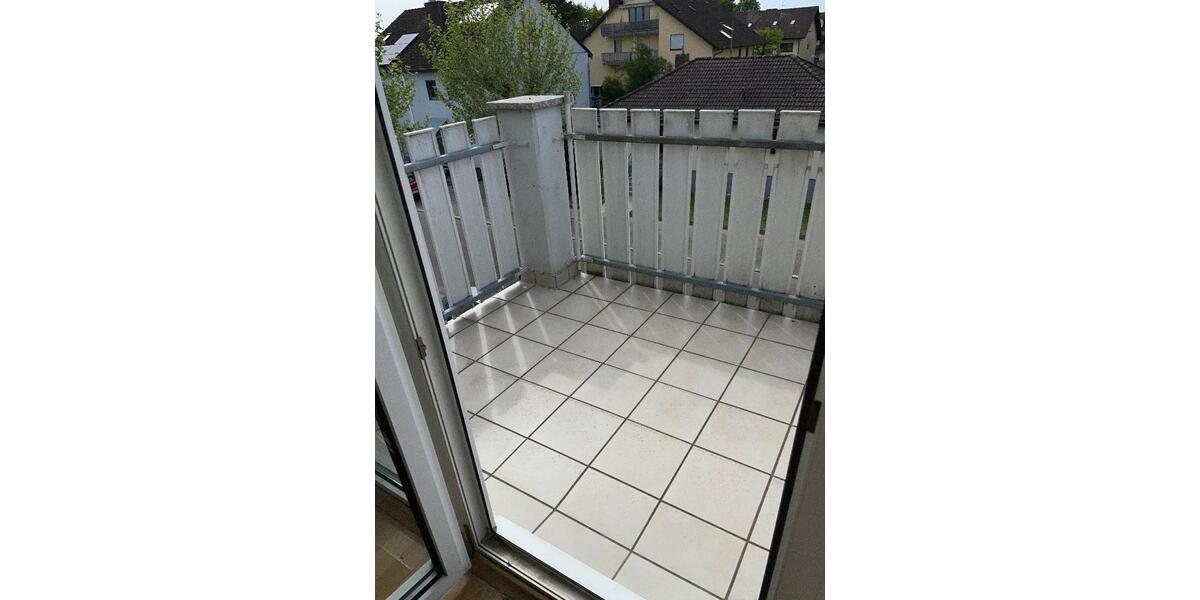 ### Helle, freundliche Wohnung im bevorzugten Wohngebiet von Karlsdorf ### - Etagenwohnung Karlsdorf-Neuthard Karlsdorf | Angebot:26424682
