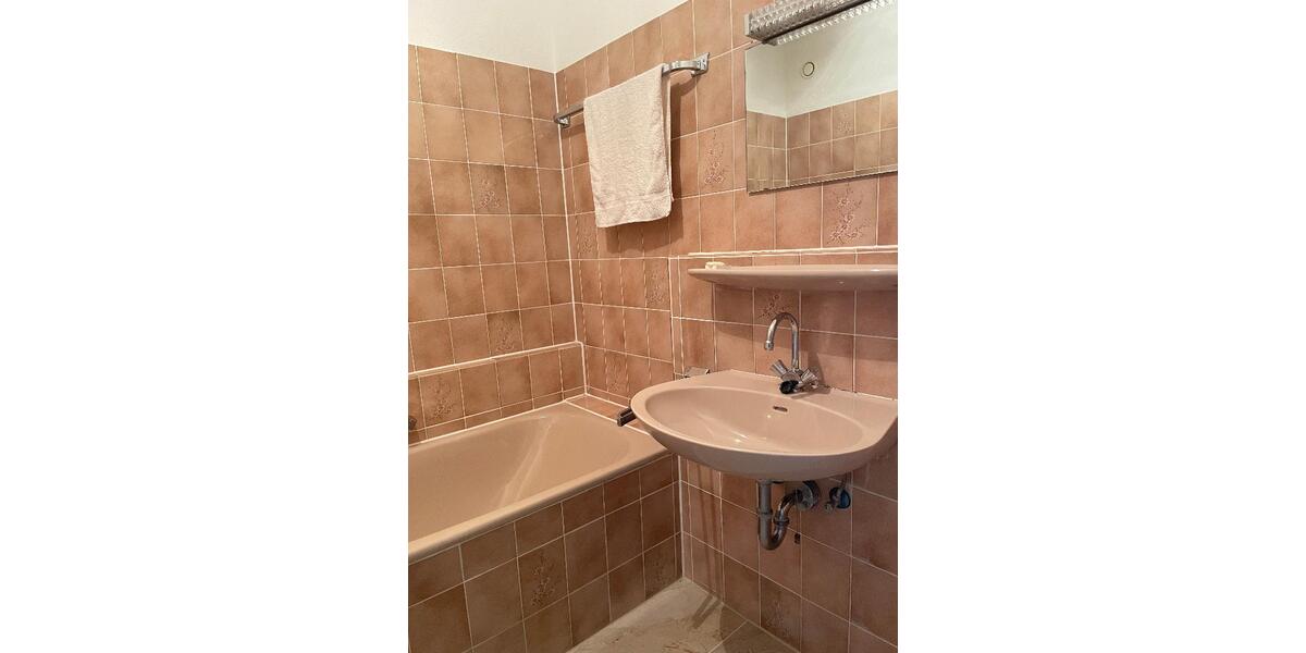 ### Ruhiges Wohnen in der Innenstadt ### - Etagenwohnung Karlsruhe Südweststadt | Angebot:26679009