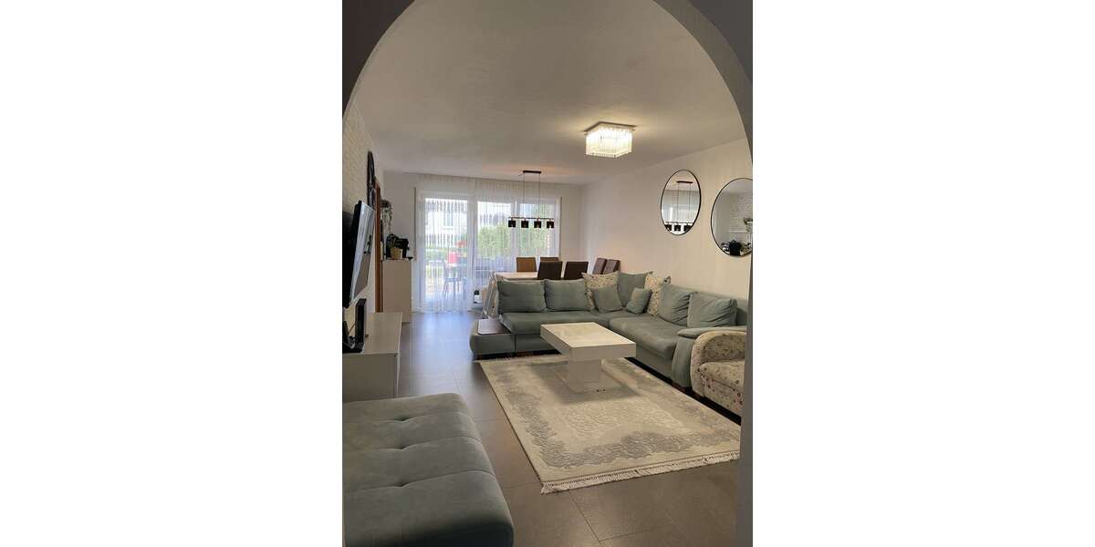 Etagenwohnung Schwieberdingen - 3.5 Zimmer, 83 m&sup2;, 390.000&euro; | Angebot:26788498