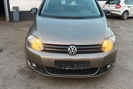 VW Golf 146.298 km 5.500 &euro; Pfaffenhofen 74397