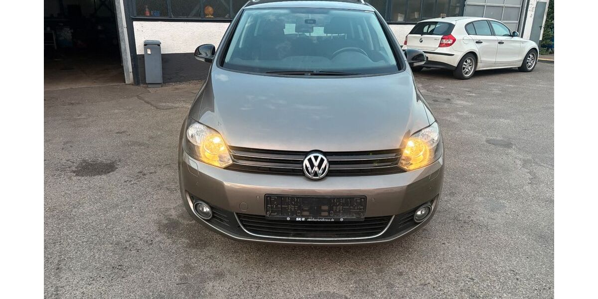 VW Golf 146.298 km 5.500 &euro; Pfaffenhofen 74397
