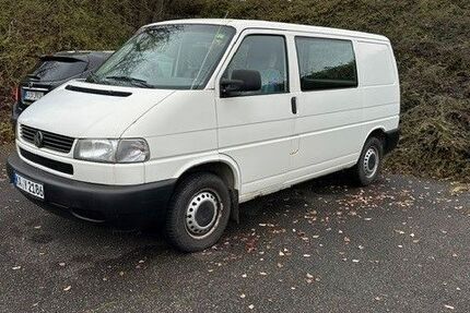 VW T4 andere 182.000 km 6.500 &euro; Oberderdingen 75038
