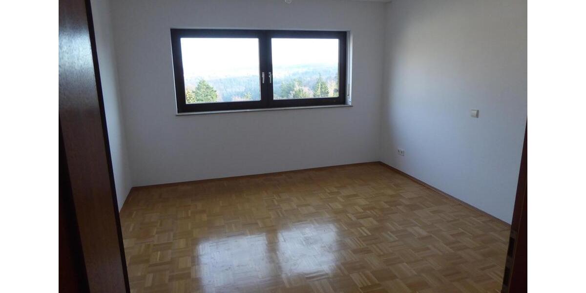 Etagenwohnung Pforzheim Büchenbronn - 3.5 Zimmer, 90 m&sup2;, 850&euro; | Angebot:26148198