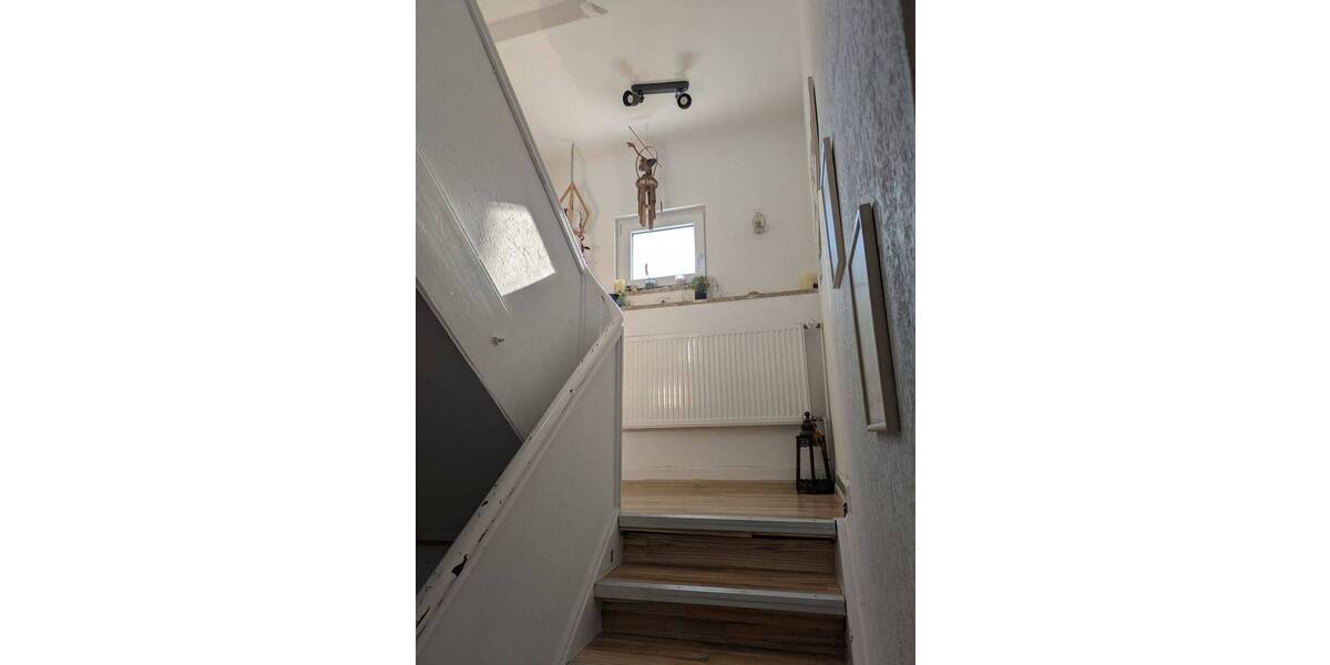 Pforzheim-Birkenfeld-Großzügige Doppelhaushälfte 7 zimmer