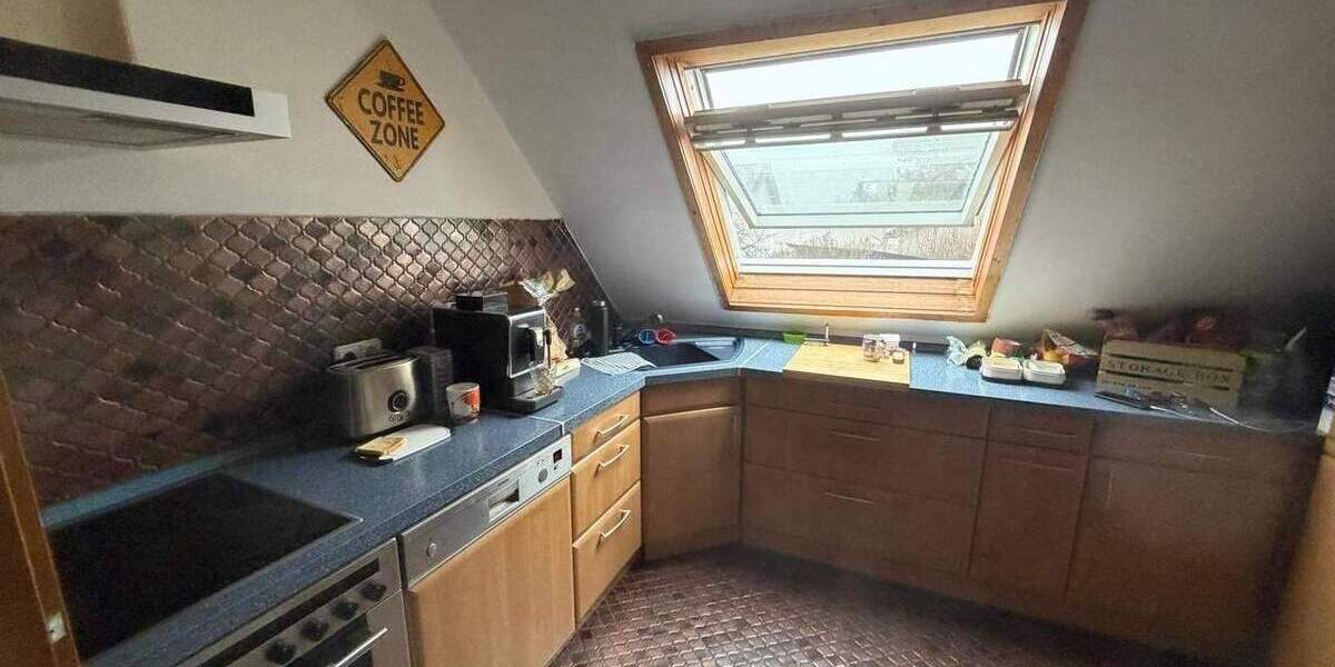 2 Familienhaus in Effringen zu verkaufen. 7 zimmer