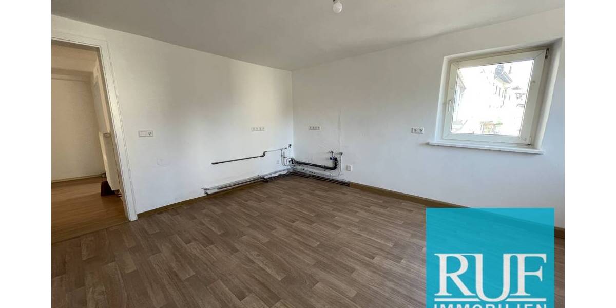 Etagenwohnung Niefern-Öschelbronn Niefern - 2 Zimmer, 88 m&sup2;, 650&euro; | Angebot:26388257