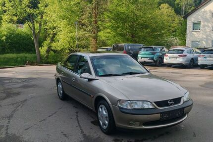 Opel Vectra 91.200 km 950 &euro; Wildberg 72218