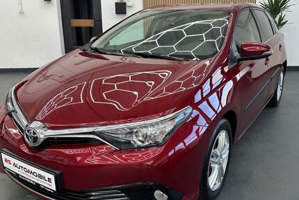 Toyota Auris 103.850 km 11.000 &euro; Gaggenau 76571