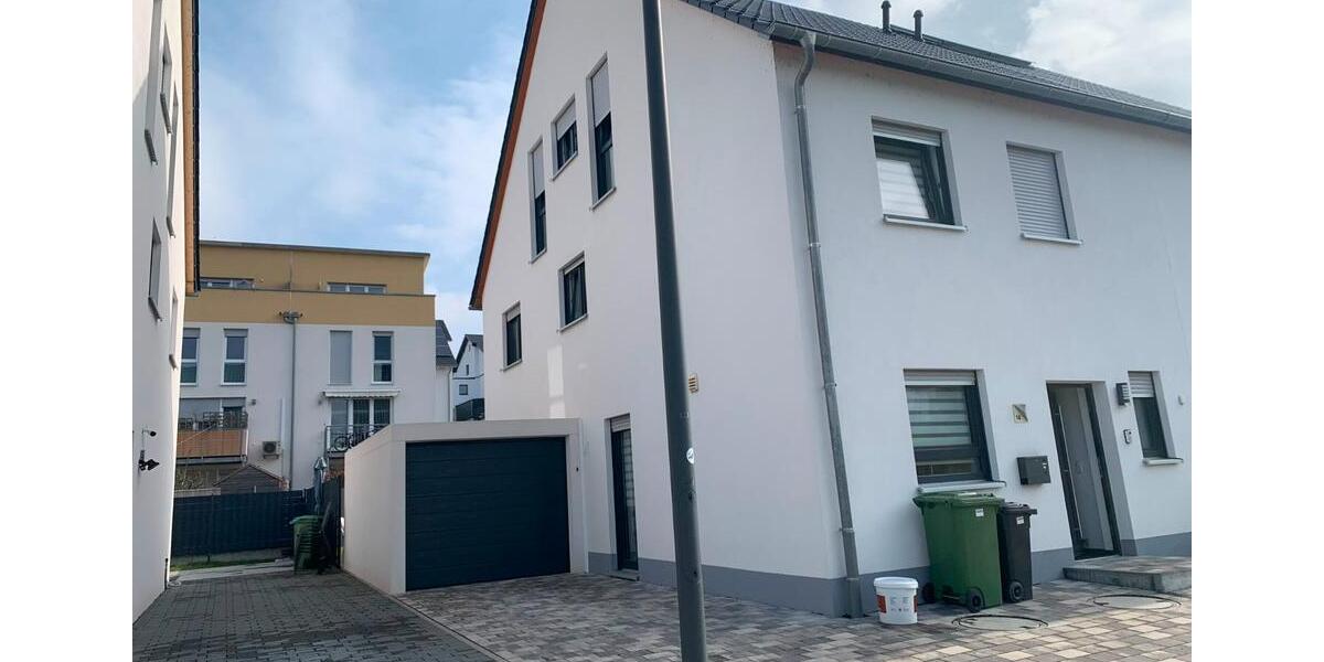 Doppelhaushälfte Gondelsheim - 5 Zimmer, 142 m&sup2;, 559.000&euro; | Angebot:26890367