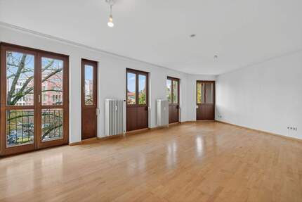 Wohnung Karlsruhe Oststadt - 2 Zimmer, 75 m&sup2;, 299.000&euro; | Angebot:25680961