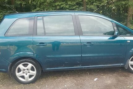 Opel Zafira 240.000 km 1.000 € Sindelfingen 71067