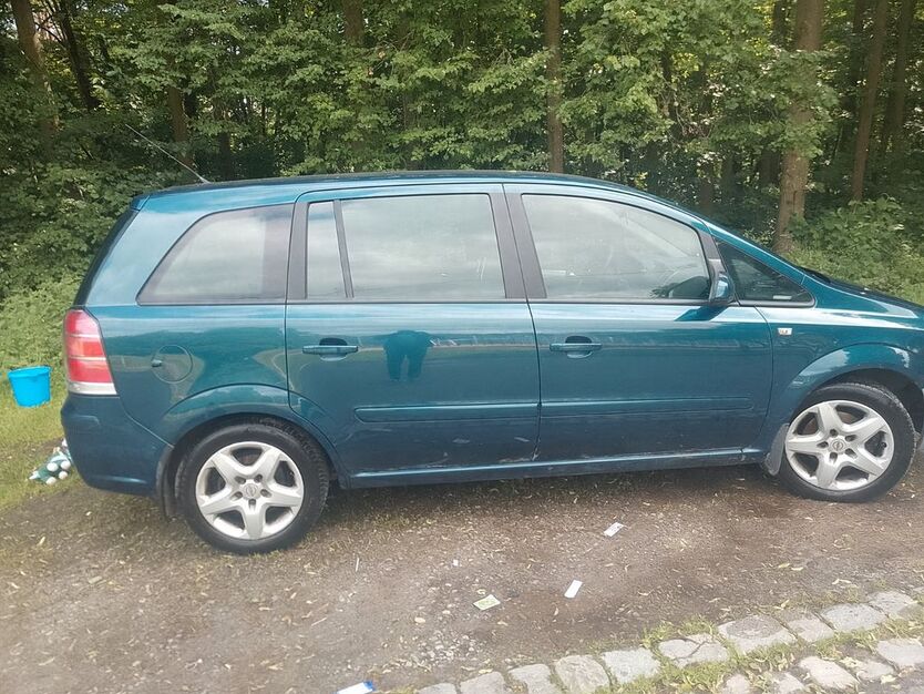 Opel Zafira 240.000 km 1.000 € Sindelfingen 71067