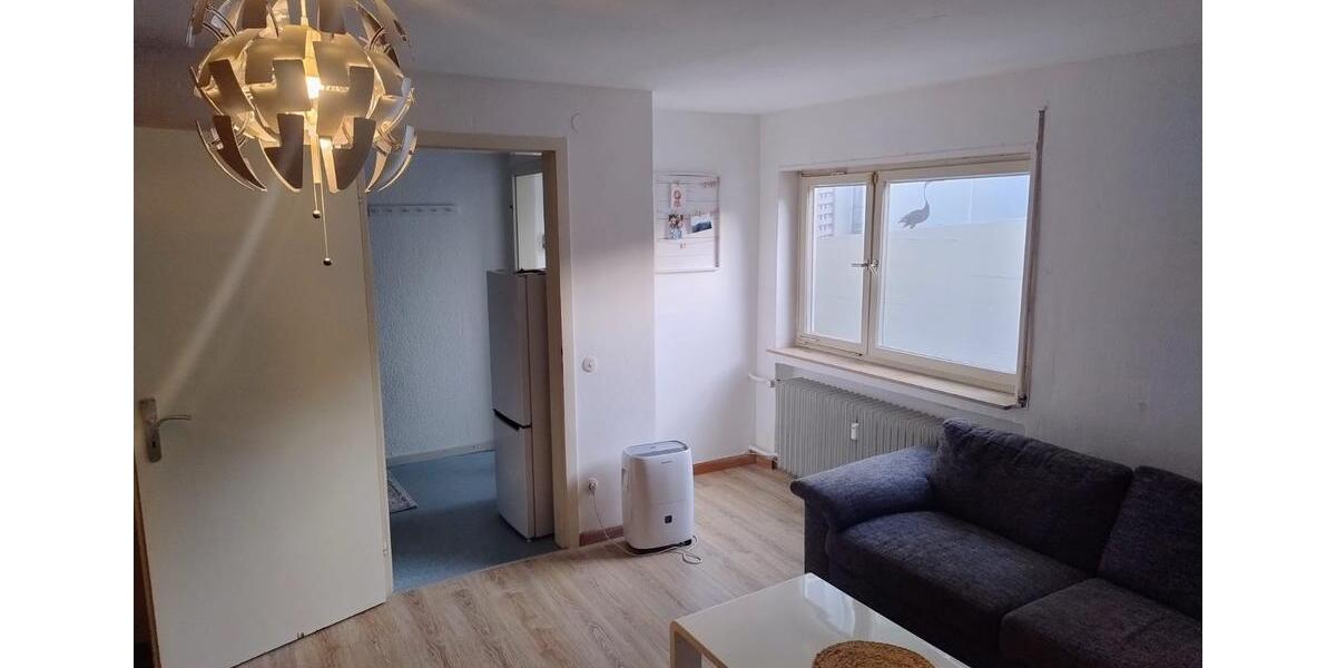 Teil-Möbilierte Wohnung 1,5 Zimmer für 1 Person 1 zimmer