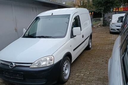 Opel Combo 216.000 km 2.750 &euro; karlsruhe 76187