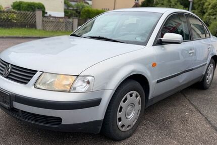 VW Passat 211.000 km 1.499 &euro; Calw 75365