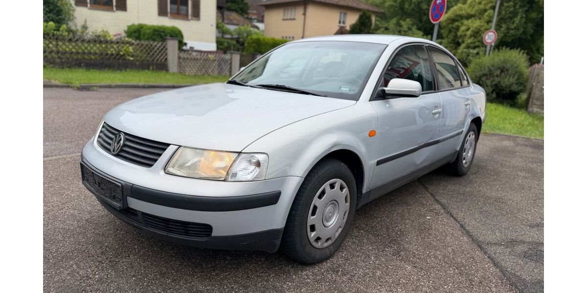 VW Passat 211.000 km 1.499 &euro; Calw 75365