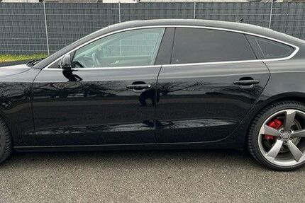 Audi A5 242.000 km 9.400 &euro; Karlsdorf-Neuthard 76689