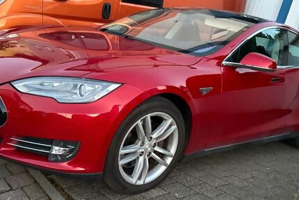 Tesla Model S 175.000 km 20.000 &euro; Oberriexingen 71739