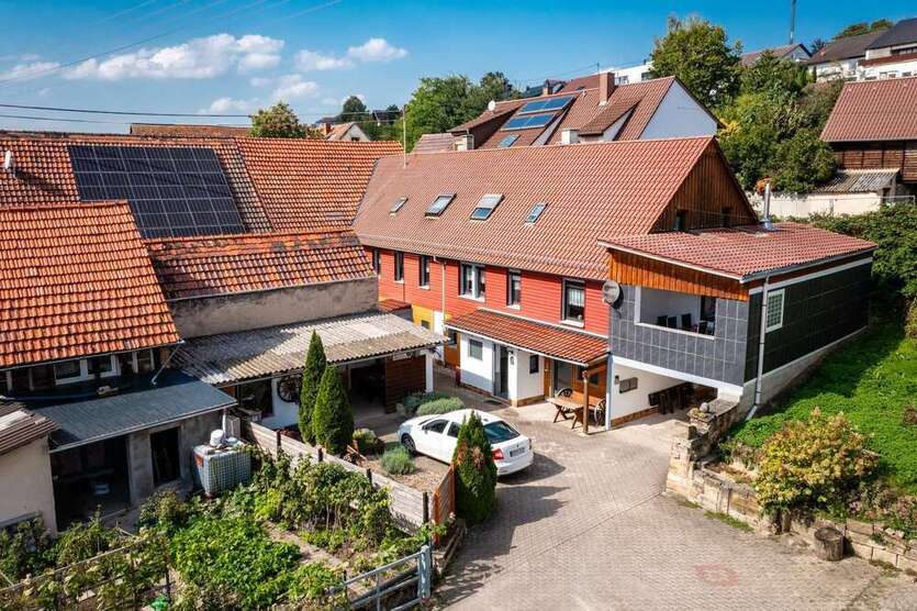 Haus zum Kaufen in Oberderdingen 485.000 € 250 m²