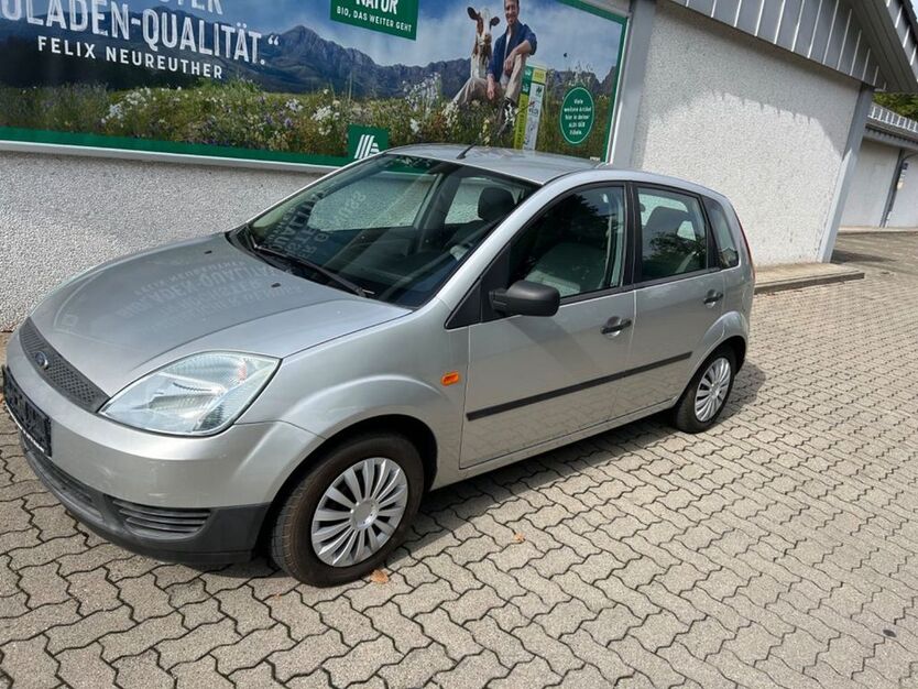 Ford Fiesta 174.430 km 2.990 € Karlsruhe 76185