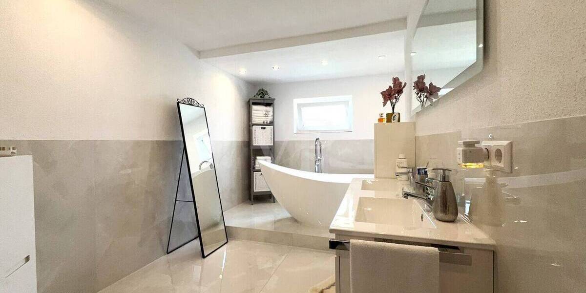 Einfamilienhaus Pforzheim Nordstadt - 6 Zimmer, 172 m&sup2;, 849.000&euro; | Angebot:26291670