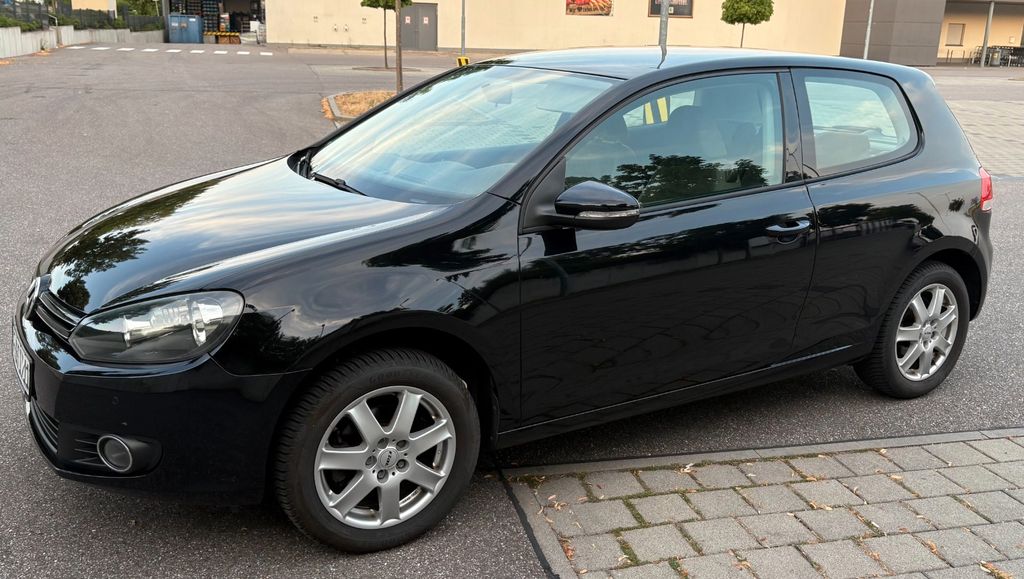 VW Golf 238.500 km 3.999 &euro; Neulingen 75245