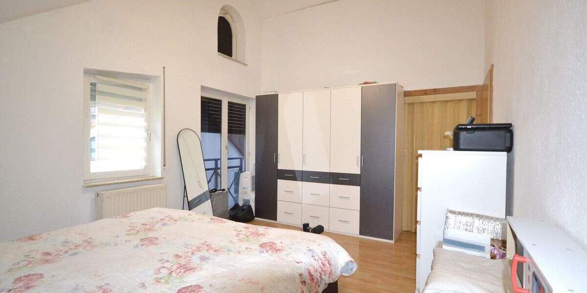 Etagenwohnung Vaihingen Vaihingen an der Enz - 3 Zimmer, 61 m&sup2;, 220.000&euro; | Angebot:25727211
