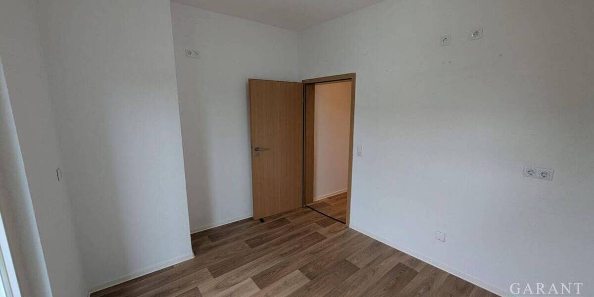 Etagenwohnung Pforzheim Brötzingen - 3 Zimmer, 81 m&sup2;, 185.000&euro; | Angebot:26207458