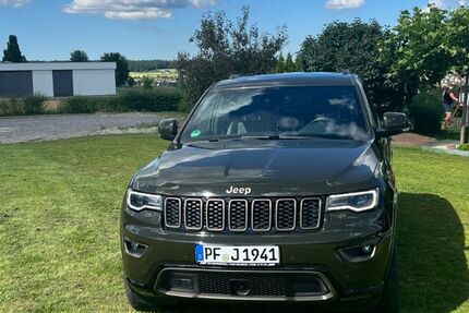Jeep Grand Cherokee 156.000 km 18.000 &euro; Neuweiler 75389
