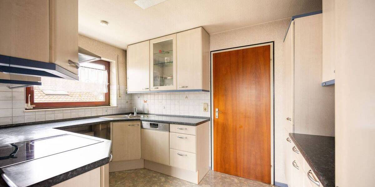 Mehrfamilienhaus, Wohnhaus Vaihingen an der Enz Kleinglattbach - 7 Zimmer, 182 m&sup2;, 445.000&euro; | Angebot:26345663