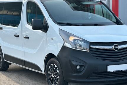 Opel Vivaro 124.000 km 18.995 &euro; Bruchsal-Helmsheim 76646