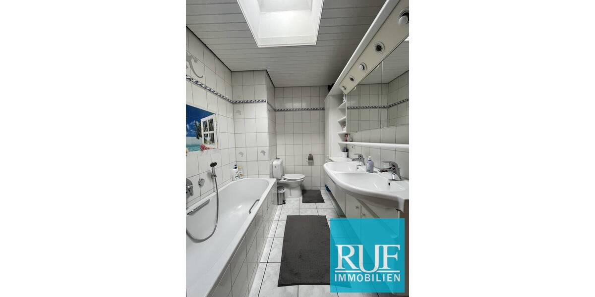 Reihenmittelhaus Pforzheim Eutingen - 4 Zimmer, 110 m&sup2;, 370.000&euro; | Angebot:25997914