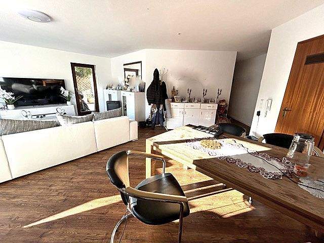 Terrassenwohnung Neuenbürg - 3 Zimmer, 219.000&euro; | Angebot:25139921