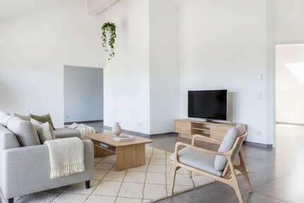 Wohnung Pforzheim Nordstadt - 4 Zimmer, 134 m&sup2;, 1.726&euro; | Angebot:27234632