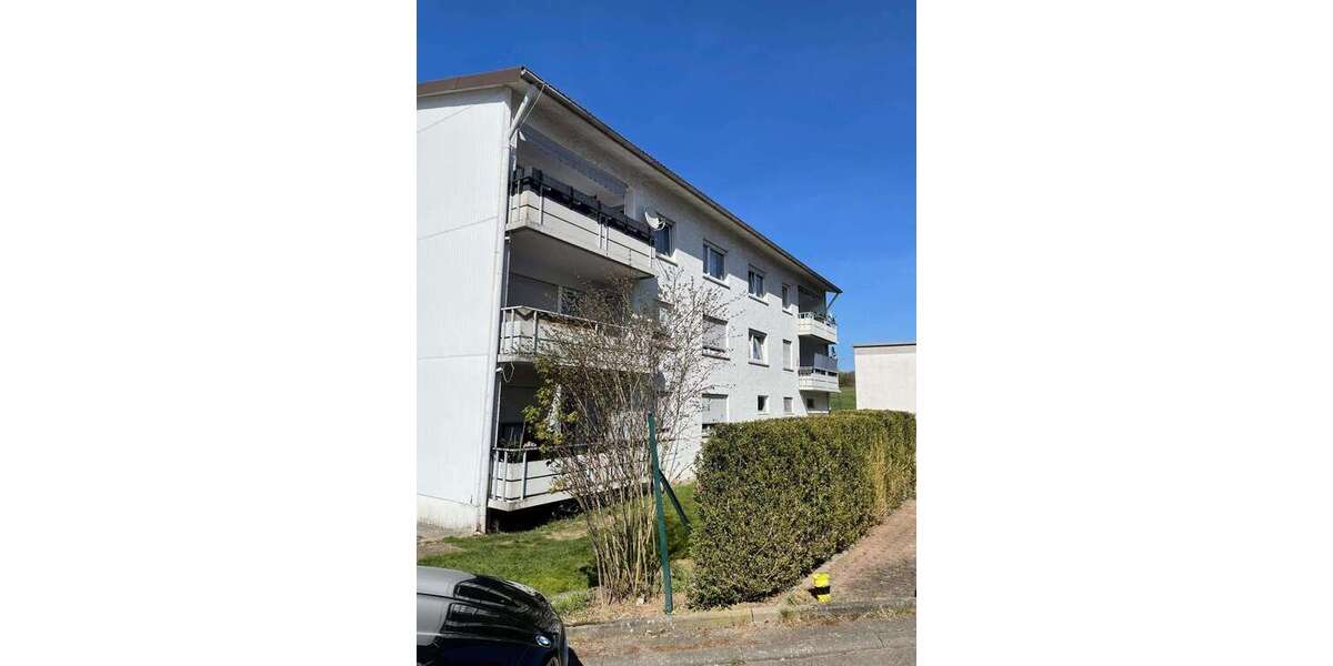 Etagenwohnung Pforzheim-Huchenfeld Huchenfeld - 3.5 Zimmer, 88 m&sup2;, 850&euro; | Angebot:27460042