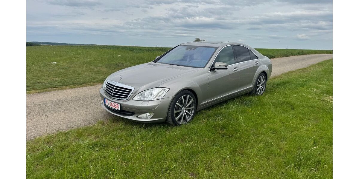 Mercedes-Benz S 320 197.000 km 11.890 &euro; Bilfingen 75236